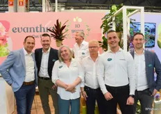 Het team van Evanthia stond natuurlijk op de beurs voor alle klanten en relaties om de 3 facetten van het bedrijf te promoten. Snijbloemen, Tropical Plants en pot- en perkplanten.